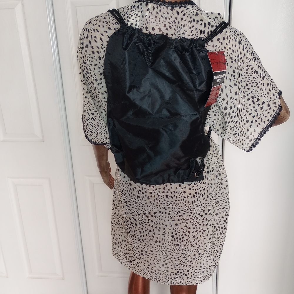 Black Unisex drawstring bag